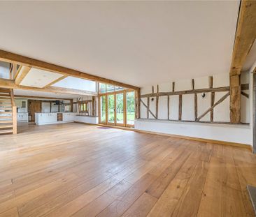 3 bedroom detached house to rent - Photo 2