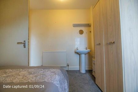 48, Heslington Road - Photo 4