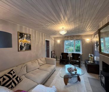 3 bedroom House To Let - Photo 2