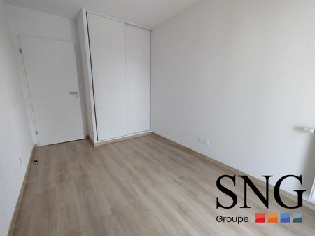 T3 AVEC BALCON+PARKING - Photo 2