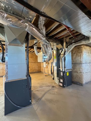 For Lease - 241 Warden Street, Clearview, Ontario - Photo 3