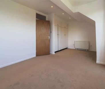 Lyonsdown Road, New Barnet, Barnet, Hertfordshire, EN5 - Photo 5