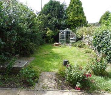 3 bedroom semi-detached house to rent - Photo 6