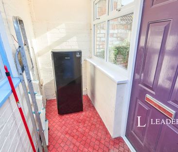 3 bedroom house to rent School Street, Church Gresley, DE11 - Photo 5