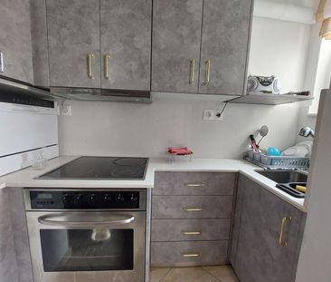 Studio/Γκαρσονιέρα για ενοικίαση - Παλαιά Φώκαια, - Photo 1