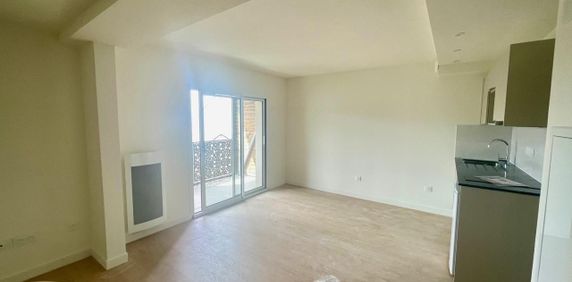 Location Appartement 1 pièce 26m² TOURS 37000 - Photo 2