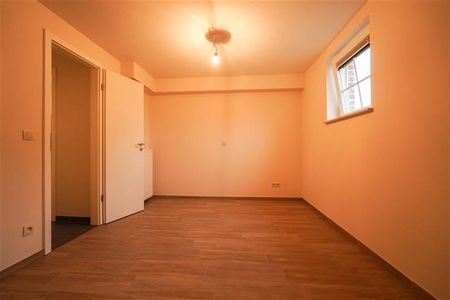 Appartement te huur - Foto 2