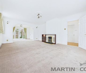 4 bedroom detached house to rent - Photo 1