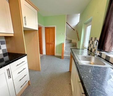 2 bedroom terraced house to rent - Photo 5