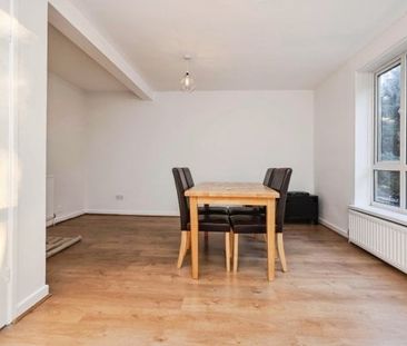 4 bedroom house to rent - Photo 3