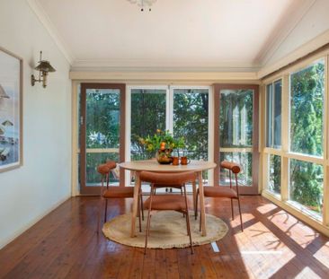 House by Nelson Bay CBD - Photo 3