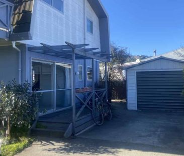 GREAT FAMILY HOME - Photo 4