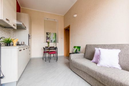 Intimate and nice single room in Via Pezzotti - Photo 4