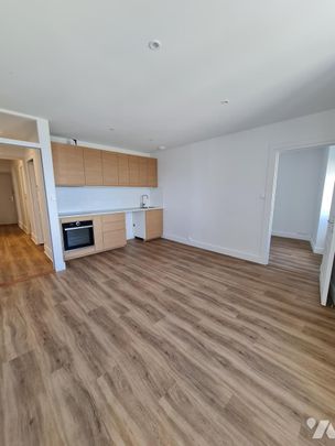 T4 entièrement rénové, au 1er étage avec vue sur Loire - Photo 1