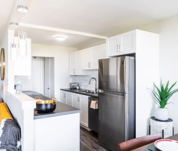 One Bedroom Units - Photo 3