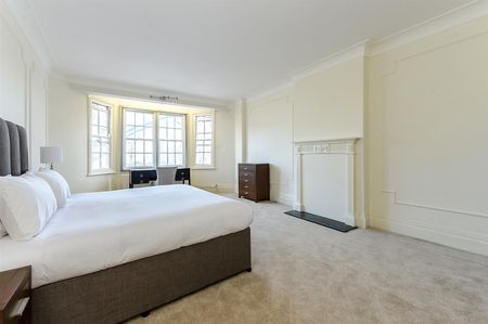 5 bed apartment to rent in Park Road, London, NW8 - Photo 2