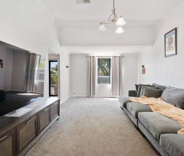 Immaculately Maintained Family Home in the Heart of Boulder - Photo 1