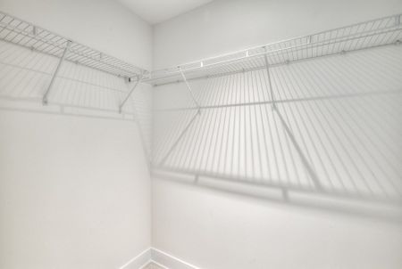 For Lease - 6 Jackes Avenue Unit# 304, Toronto, Ontario - Photo 2