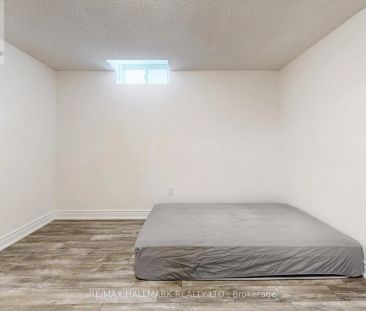 136 COOPERAGE CRESCENT - Photo 6