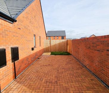 2 bedroom bungalow to rent - Photo 1