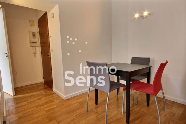 Location appartement - Lille GAMBETTA / WAZEMMES - Photo 1