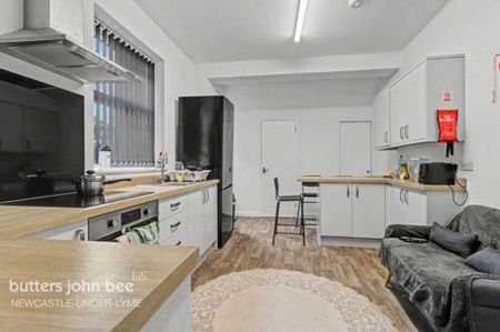 1 bedroom terraced house to rent - Photo 4