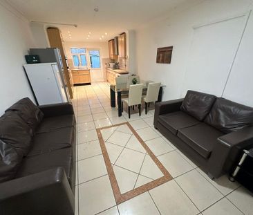 5 bedroom house share to rent - Photo 1