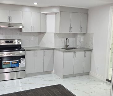 For Lease - 7164 Rosehurst Drive, Mississauga, Ontario - Photo 6