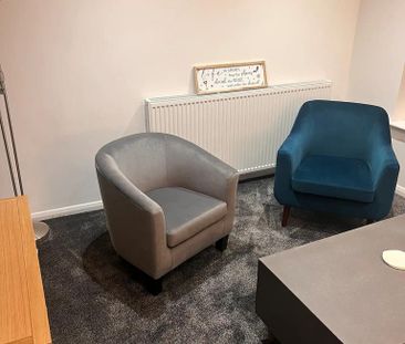 4 bedroom terraced house to rent - Photo 4