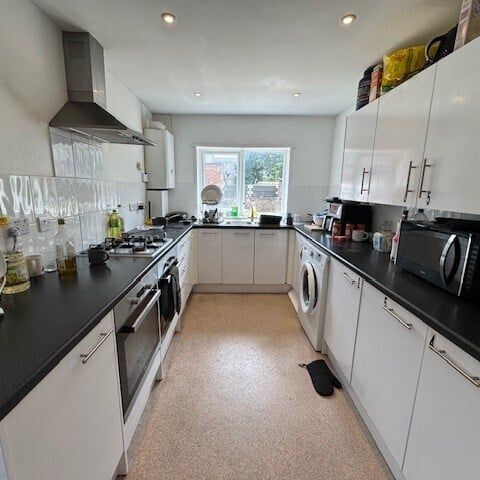 Jervis Road, Portsmouth - Photo 1