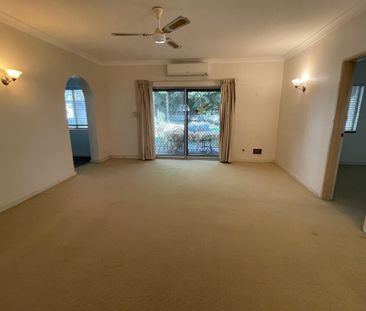 25 Tain Street, Applecross, WA 6153 - Photo 2