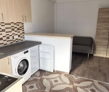 Apartament 1 camera renovat - zona Buziasului - Fotografie 6