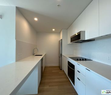 923-5200, Rue de la Savane, Mont-Royal à louer - Photo 1