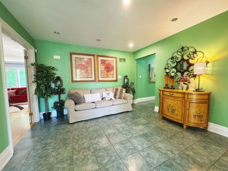 For Lease - 2415 Jarvis Street Unit# B3, Mississauga, Ontario - Photo 4