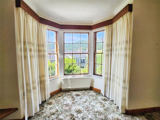 5 bedroom semi-detached house to rent - Photo 1