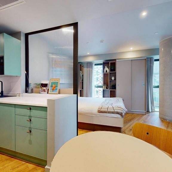 Studio to rent - Photo 1