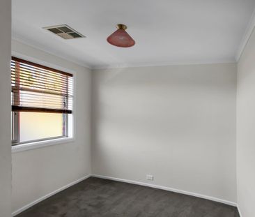 Stunning Family Home in Henley Beach South - Photo 3