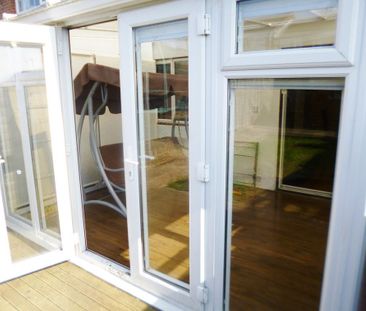 3 bedroom terraced house to rent - Photo 1