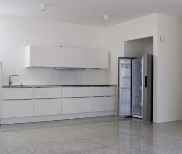 Moderne 3.5-Zimmerwohnung mit privatem Innenhof und Top-Ausstattung... - Foto 4