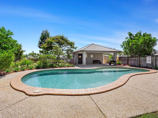 Tranquil Living with Modern Comfort at Rosehill Place - Photo 1