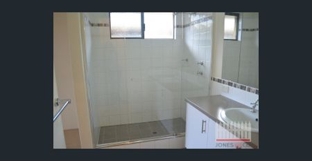 12 Westbrook Parade, Ellenbrook, WA 6069 - Photo 2