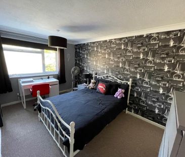 4 bedroom terraced house to rent - Photo 4