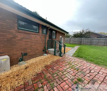 7 Rohan Court, Hampton Park - Photo 3