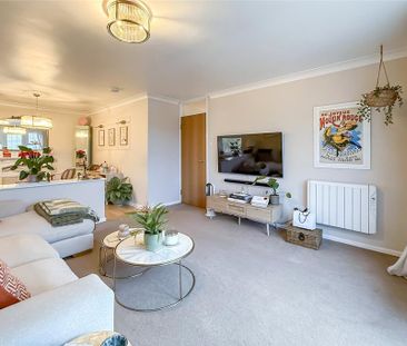 2 bedroom penthouse to rent - Photo 1