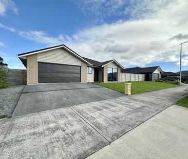 4 Bedroom Home in Wallaceville - Photo 4