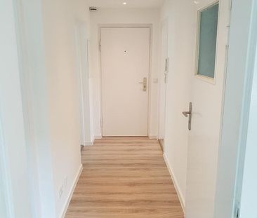 Helle 3-Zimmer-Wohnung mit Einbauküche - Foto 6