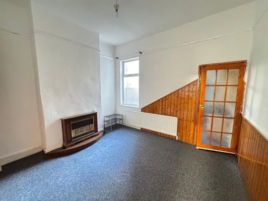 3 bedroom House To Let - Photo 1