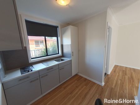 Bright and Updated Studio Unit - Photo 2