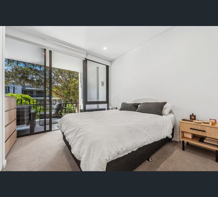 5208/38 Wellington Street, Bondi Beach, NSW 2026 - Photo 2