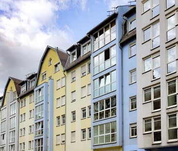 Loftartige Dachgeschosswohnung - 3 Zimmer - Aufzug - Photo 6